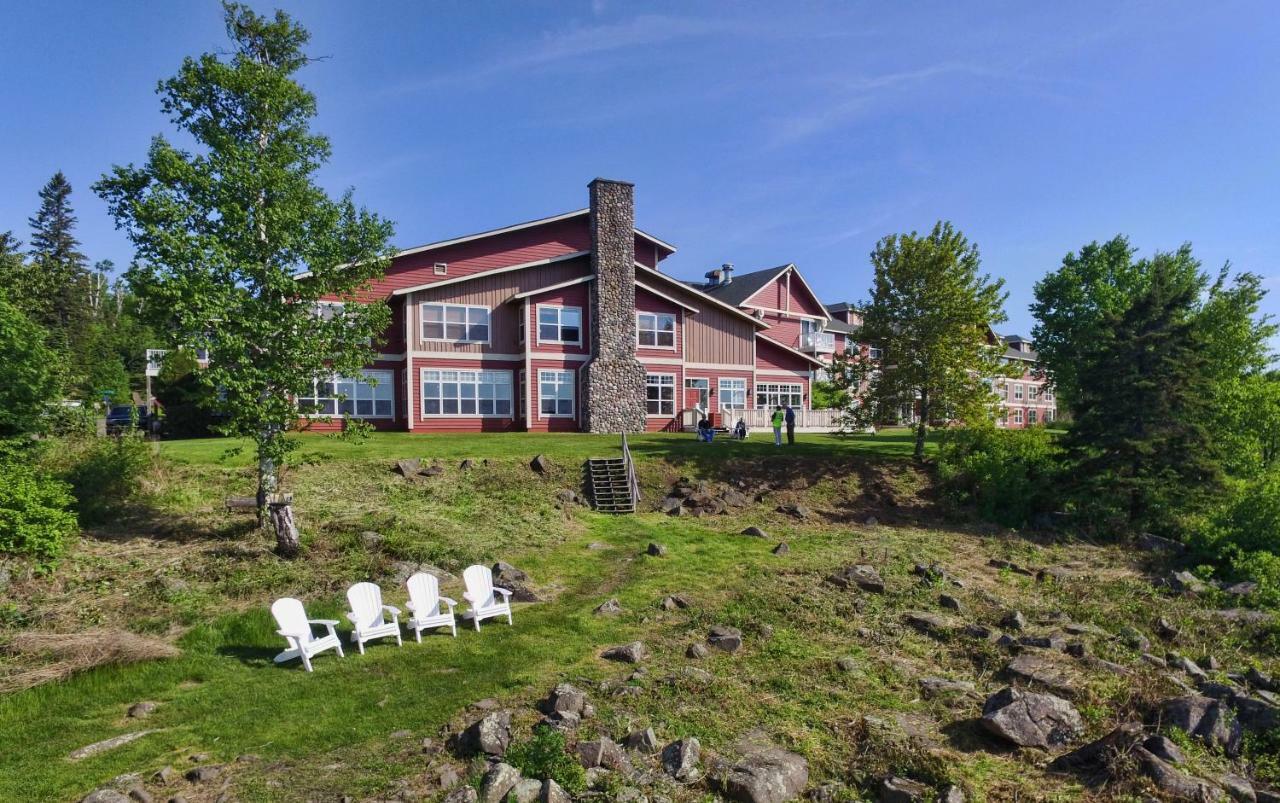 Cove Point Lodge Beaver Bay Экстерьер фото