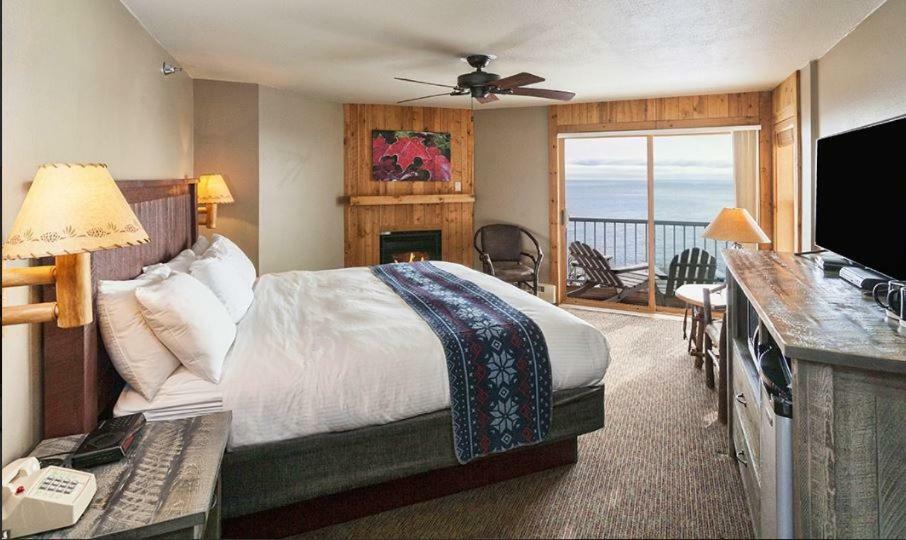 Cove Point Lodge Beaver Bay Экстерьер фото