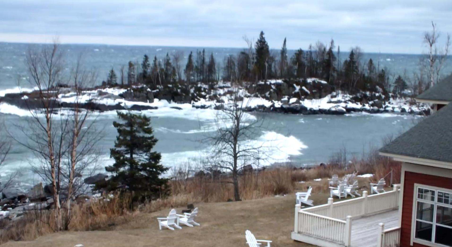 Cove Point Lodge Beaver Bay Экстерьер фото